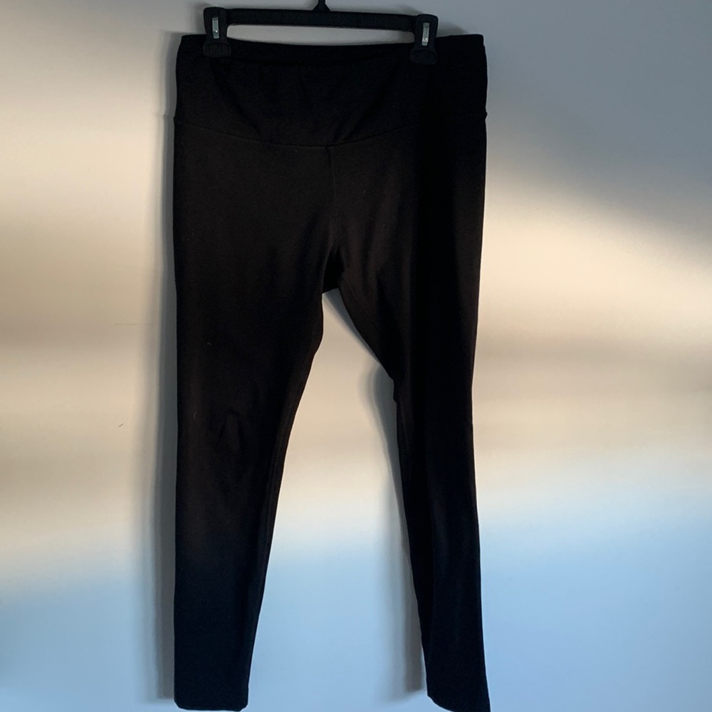 Mandetta- size Large black leggings